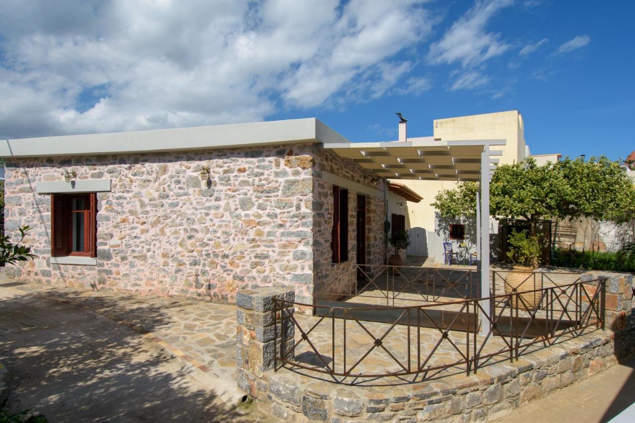 Вилла Pavlakis Lemon-Tree House Элунда Экстерьер фото